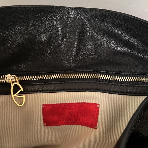 Valentino garavani - Picture 9 of 11